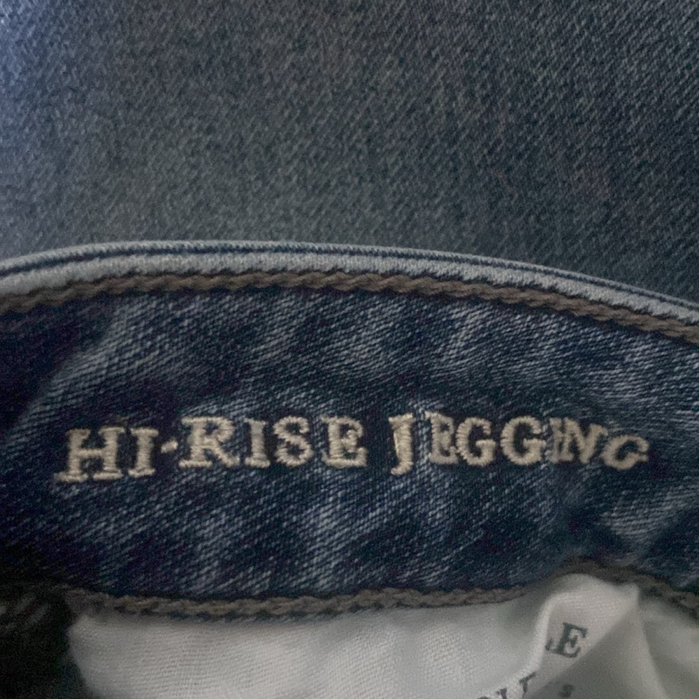 American Eagle High Rise Jegging - Picture 4 of 5